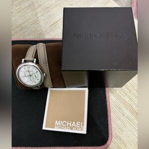 Michael Kors Gray Leather Double Wrap Watch.
